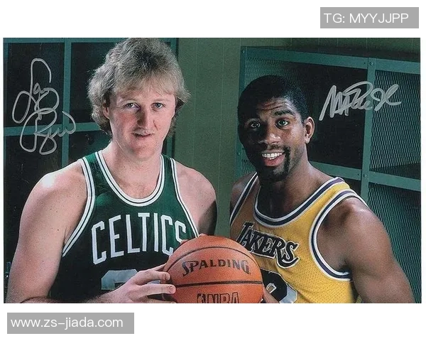 蓝网与魔术精彩对决回放全程回顾与精彩瞬间分析